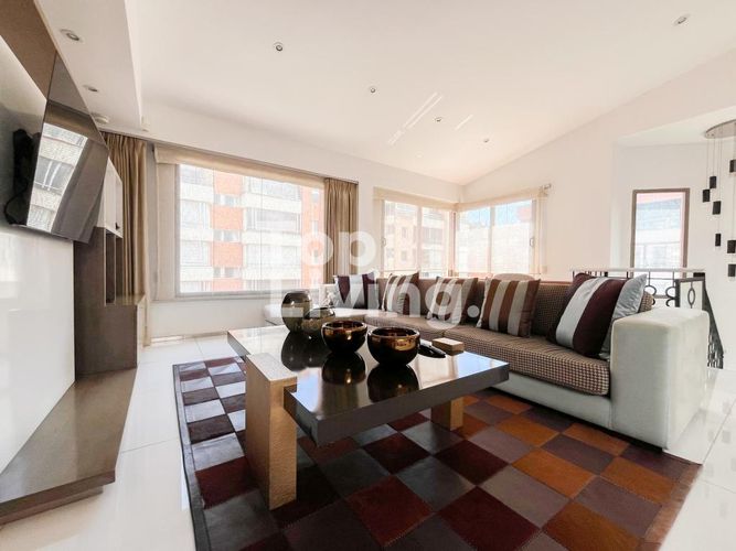 Apartamento de 4 alcobas en venta en Los Rosales, Bogotá, 605 m² · foto 11 de 23