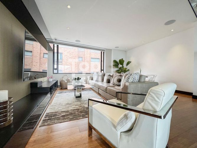 Apartamento de 4 alcobas en venta en Los Rosales, Bogotá, 394 m² · foto 11 de 24