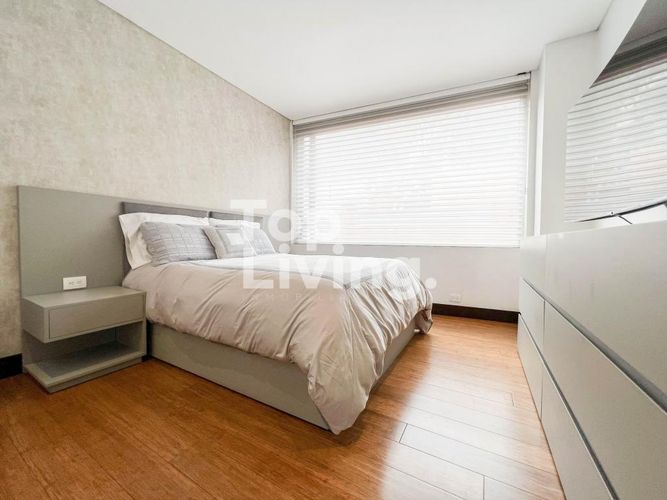 Apartamento de 4 alcobas en venta en Los Rosales, Bogotá, 394 m² · foto 24 de 24