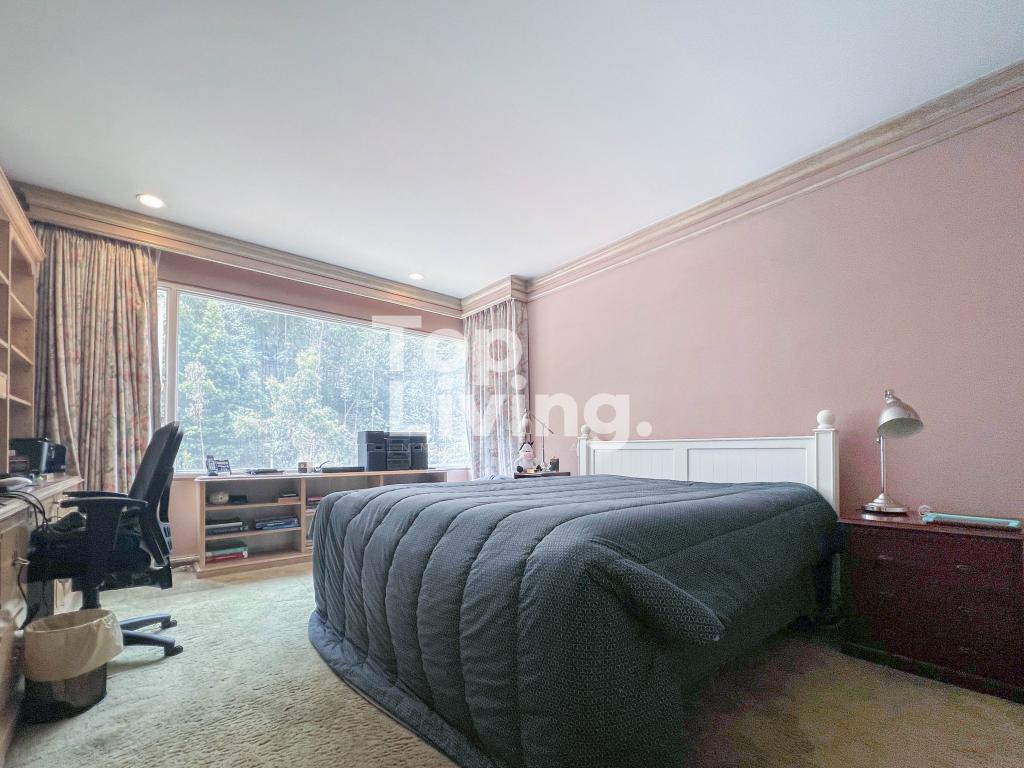 Apartamento en venta en Los Rosales, Bogotá · foto 13 de 16