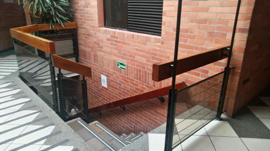 Edificio en venta en Villa Olimpica, Chía, 808 m² · foto 2 de 20