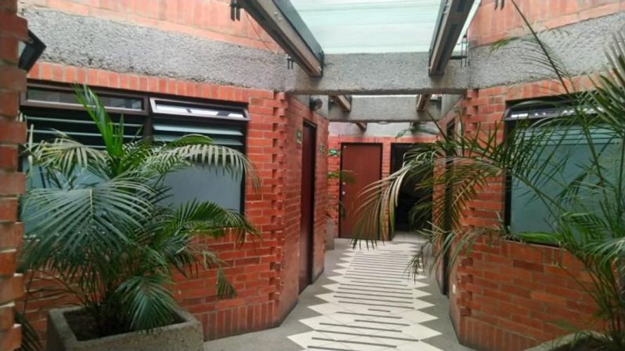Edificio en venta en Villa Olimpica, Chía, 808 m² · foto 3 de 20