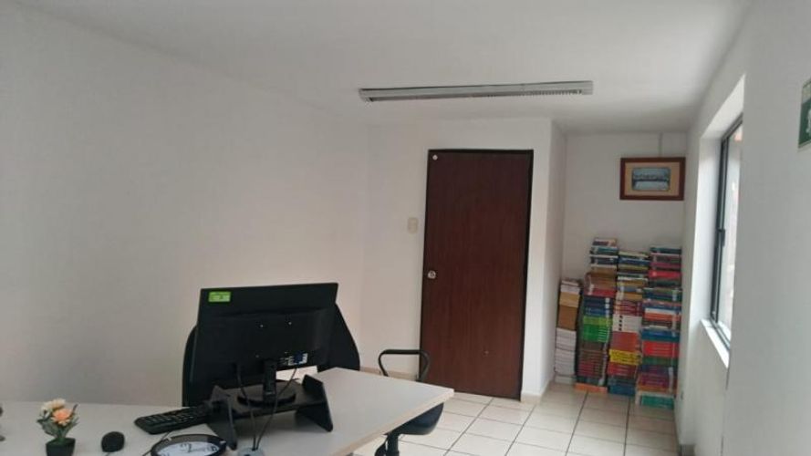 Edificio en venta en Villa Olimpica, Chía, 808 m² · foto 6 de 20