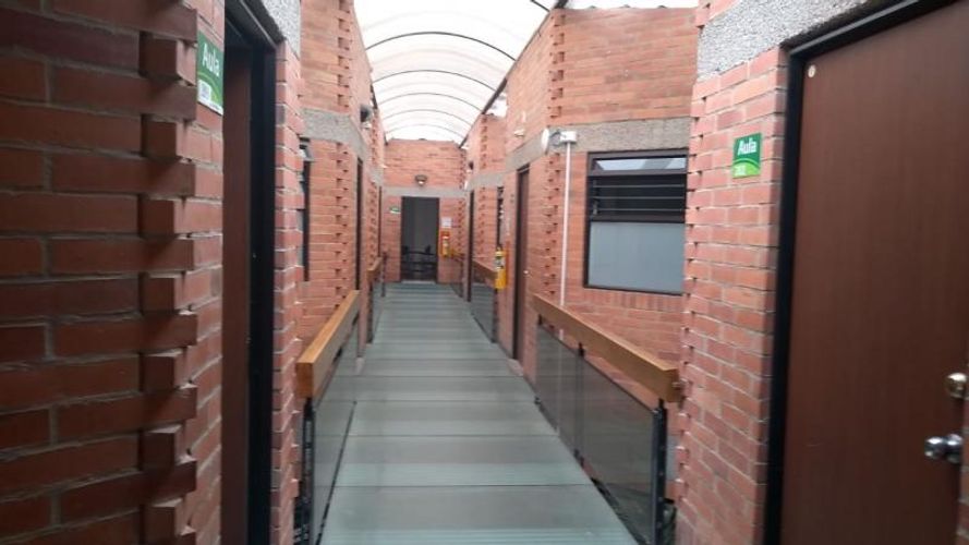 Edificio en venta en Villa Olimpica, Chía, 808 m² · foto 13 de 20