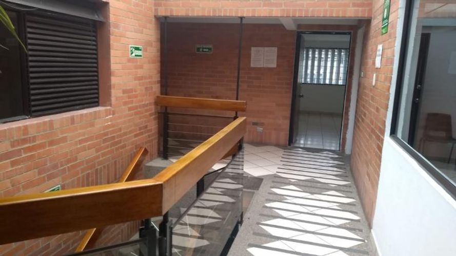Edificio en venta en Villa Olimpica, Chía, 808 m² · foto 19 de 20