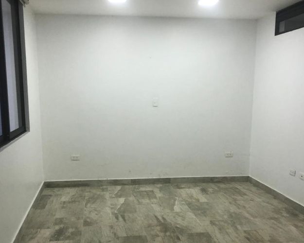 Casa de 6 alcobas en venta en Altavista, Medellín, 434 m² · foto 5 de 11