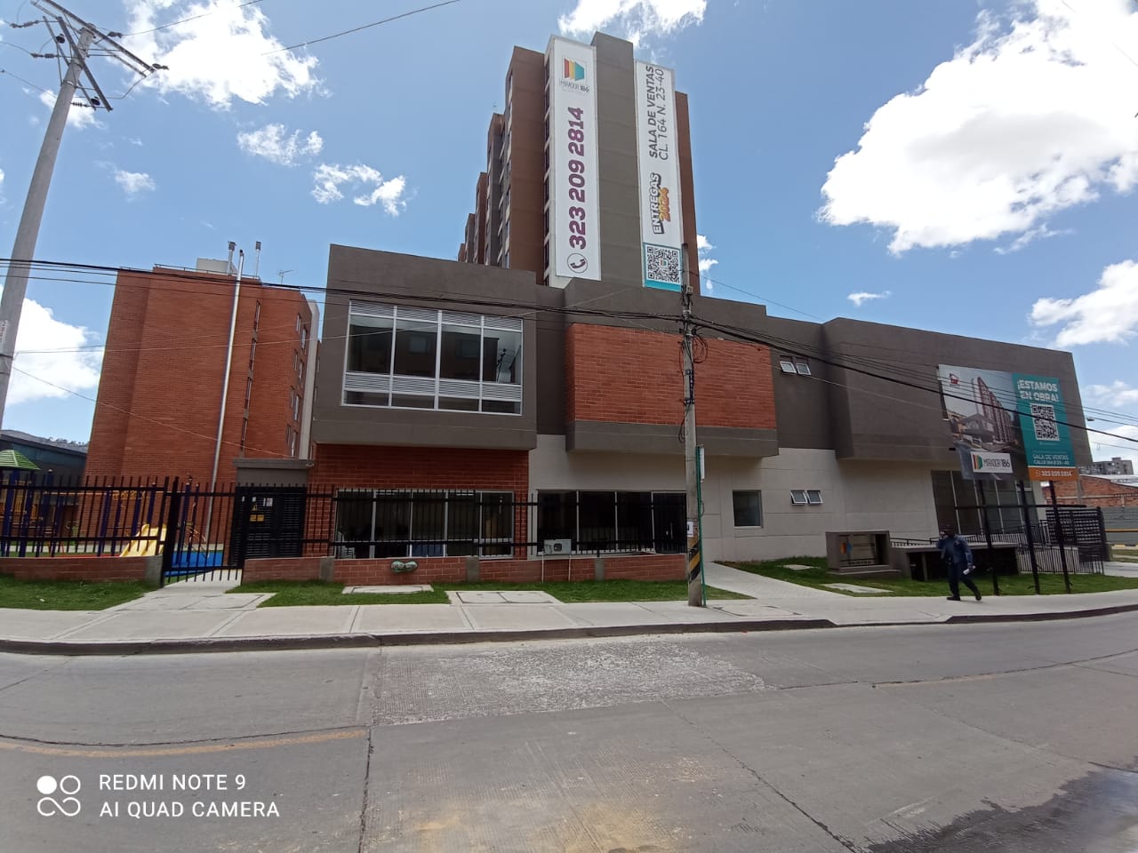 Apartaestudio en  Venta en Usaquen, Bogotá - Miniatura 2