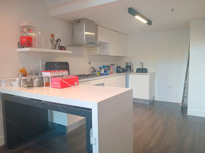 Apartamento de 3 alcobas en arriendo en El Poblado, Medellín, 175 m² · foto 5 de 19