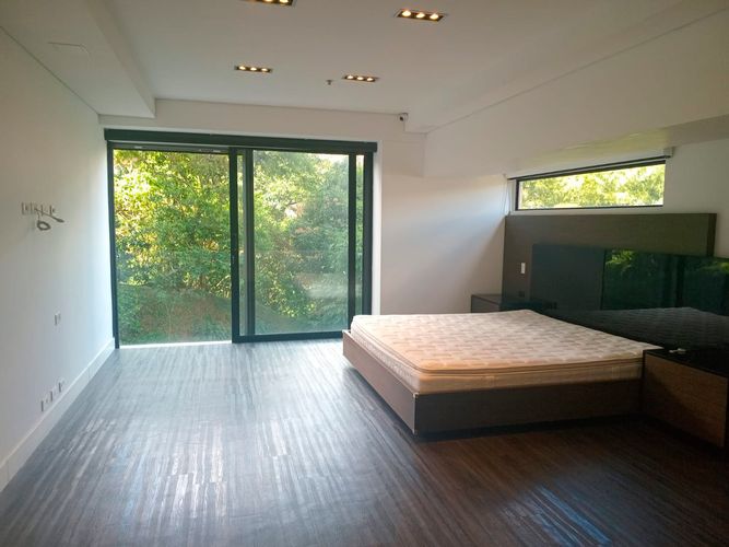Apartamento de 3 alcobas en arriendo en El Poblado, Medellín, 175 m² · foto 8 de 19