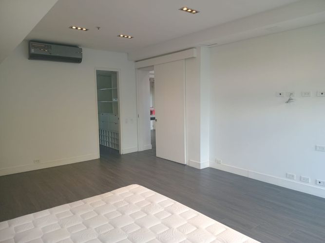 Apartamento de 3 alcobas en arriendo en El Poblado, Medellín, 175 m² · foto 11 de 19