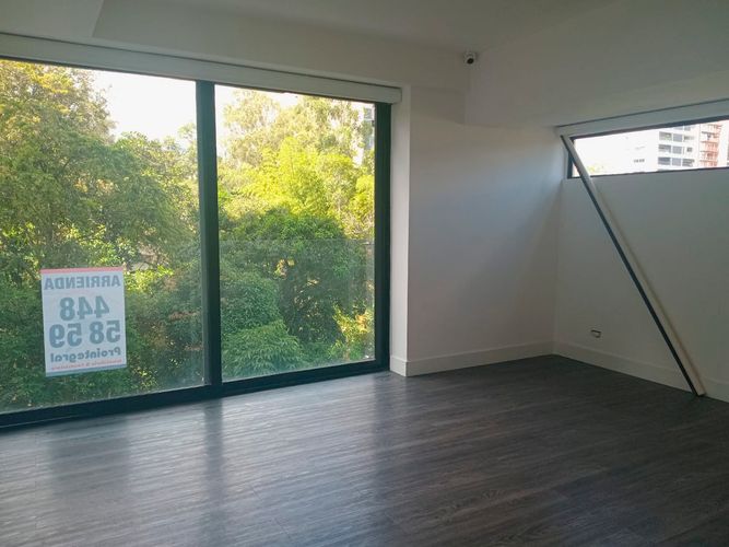 Apartamento de 3 alcobas en arriendo en El Poblado, Medellín, 175 m² · foto 12 de 19