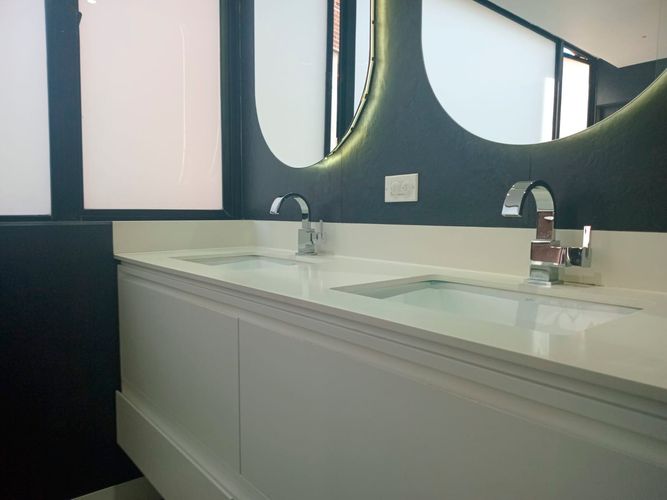 Apartamento de 3 alcobas en arriendo en El Poblado, Medellín, 175 m² · foto 18 de 19