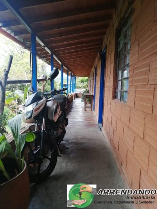 Casa de 3 alcobas en venta en El Salado, Guarne · foto 11 de 24