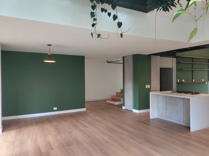 Apartamento de 3 alcobas en arriendo en El Poblado, Medellín, 235 m² · foto 3 de 20