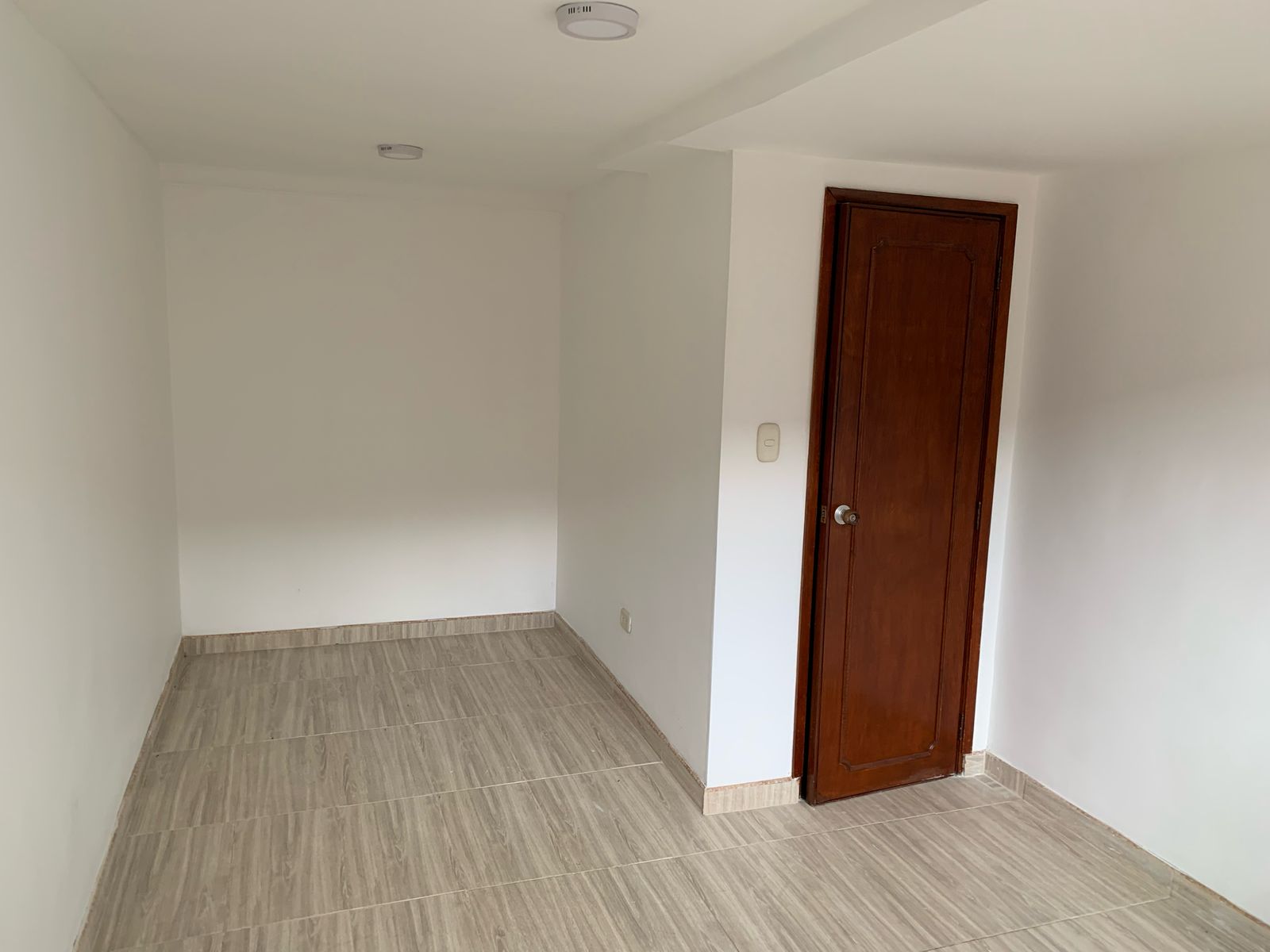 Casa en venta en La Esmeralda, Bogotá · foto 11 de 24