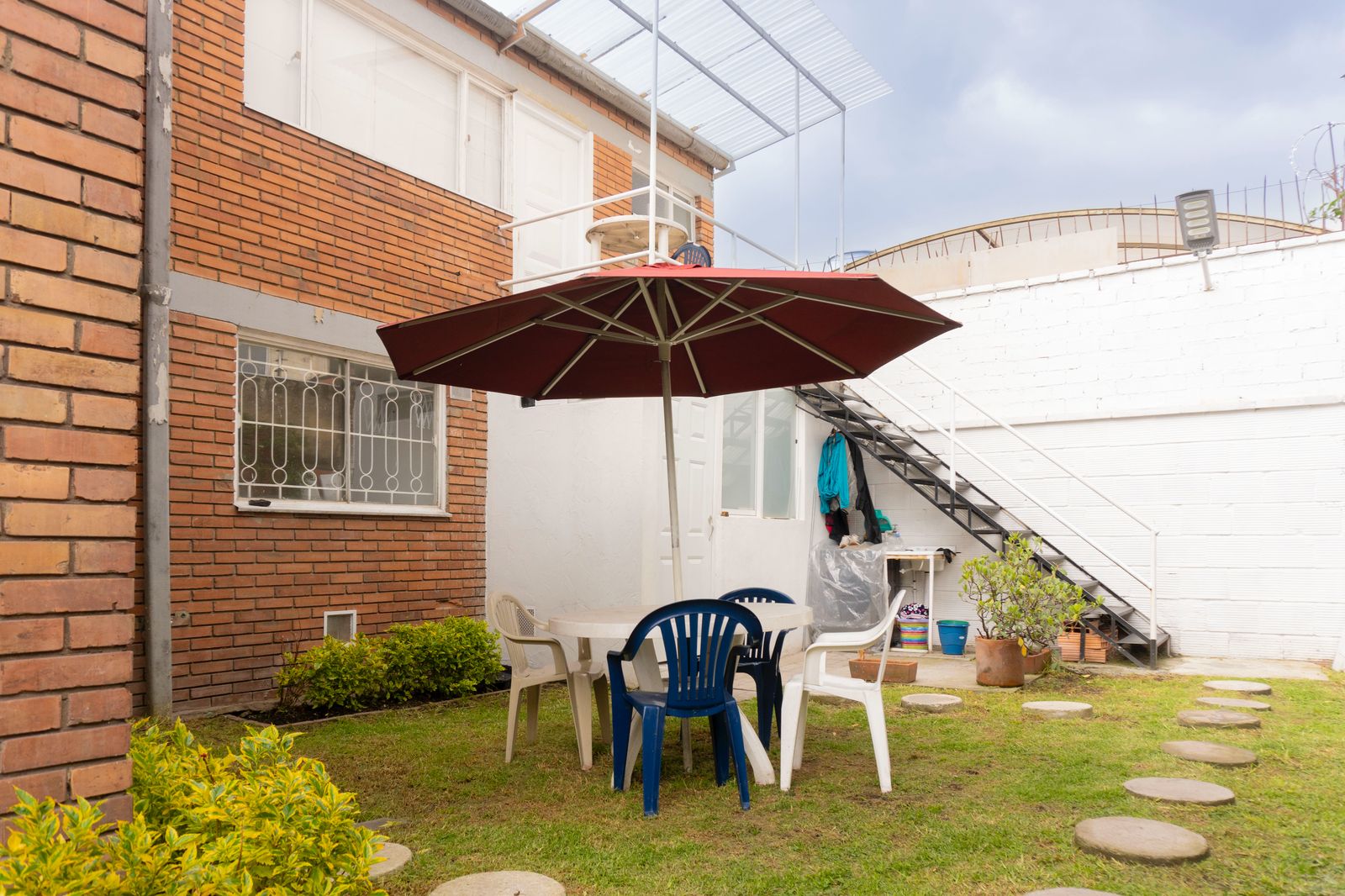 Casa en venta en La Esmeralda, Bogotá · foto 5 de 24