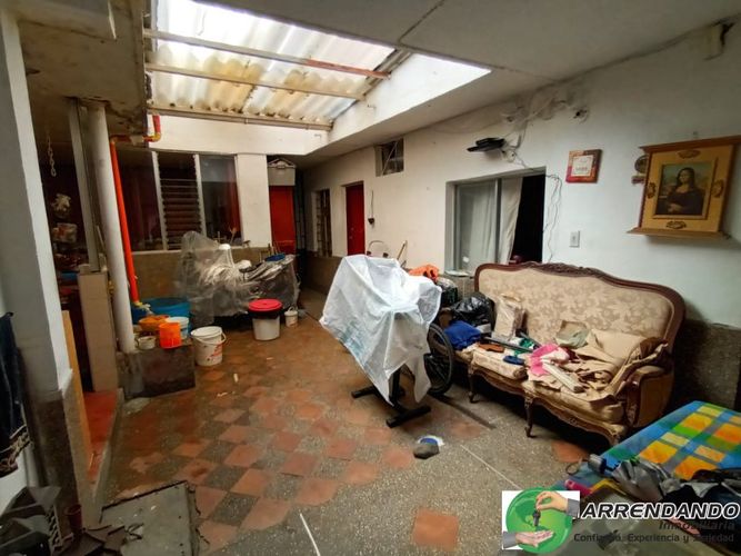 Casa de 5 alcobas en venta en La Independencia, Itagüí, 141 m² · foto 6 de 6