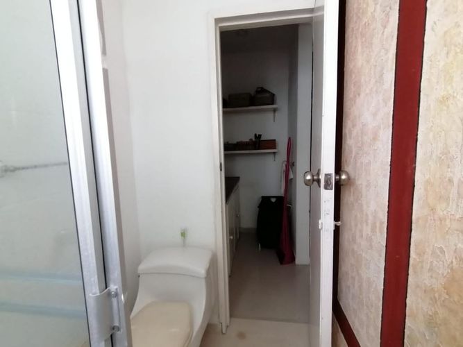 Casa de 5 alcobas en venta en Ricaurte, Ricaurte, 380 m² · foto 8 de 24