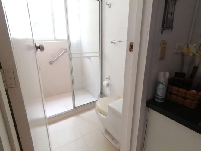 Casa de 5 alcobas en venta en Ricaurte, Ricaurte, 380 m² · foto 9 de 24