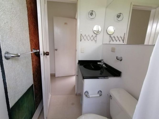 Casa de 5 alcobas en venta en Ricaurte, Ricaurte, 380 m² · foto 19 de 24