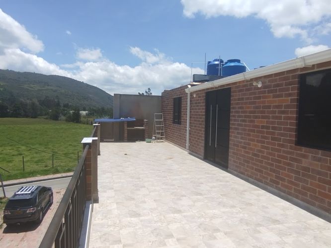 Casa de 6 alcobas en venta en Centro Tocancipá, Tocancipá, 245 m² · foto 17 de 19