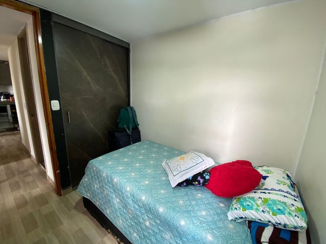 Apartamento de 3 alcobas en venta en La Navarra, Bello, 46 m² · foto 7 de 12