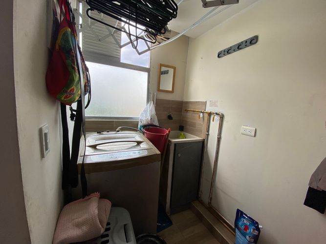 Apartamento de 3 alcobas en venta en La Navarra, Bello, 46 m² · foto 10 de 12