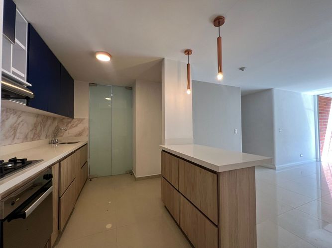 Apartamento de 3 alcobas en arriendo en Cumbres, Envigado, 100 m² · foto 7 de 20