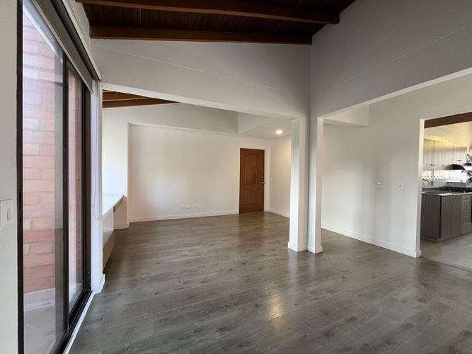 Apartamento de 1 alcoba en arriendo en El Poblado, Medellín, 98 m² · foto 2 de 14