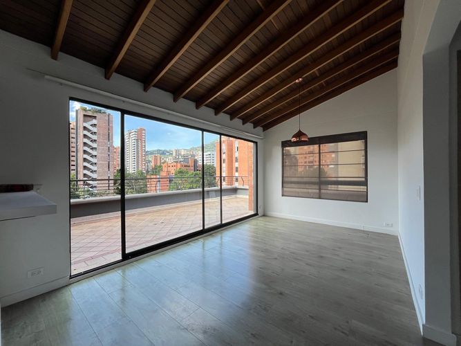 Apartamento de 1 alcoba en arriendo en El Poblado, Medellín, 98 m² · foto 4 de 14