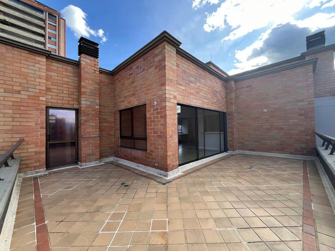 Apartamento de 1 alcoba en arriendo en El Poblado, Medellín, 98 m² · foto 14 de 14