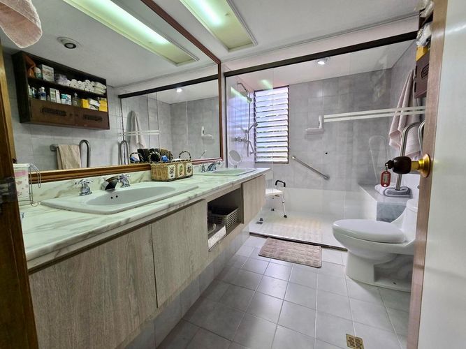 Apartamento de 4 alcobas en venta en Los Balsos, Medellín, 234 m² · foto 12 de 14