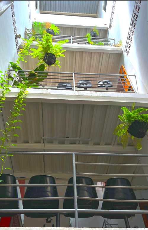 Casa de 15 alcobas en venta en Tequendama, Cali, 550 m² · foto 2 de 8