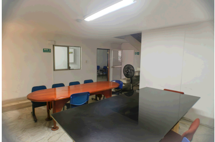 Casa de 15 alcobas en venta en Tequendama, Cali, 550 m² · foto 4 de 8
