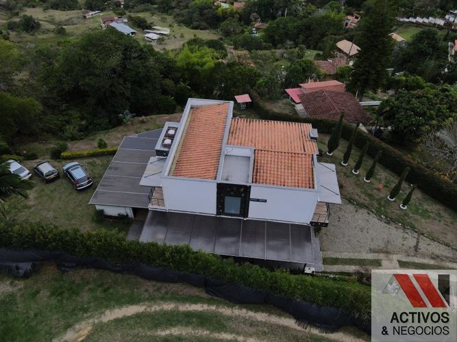Finca en venta en Machado, Copacabana, 2800 m² · foto 9 de 9