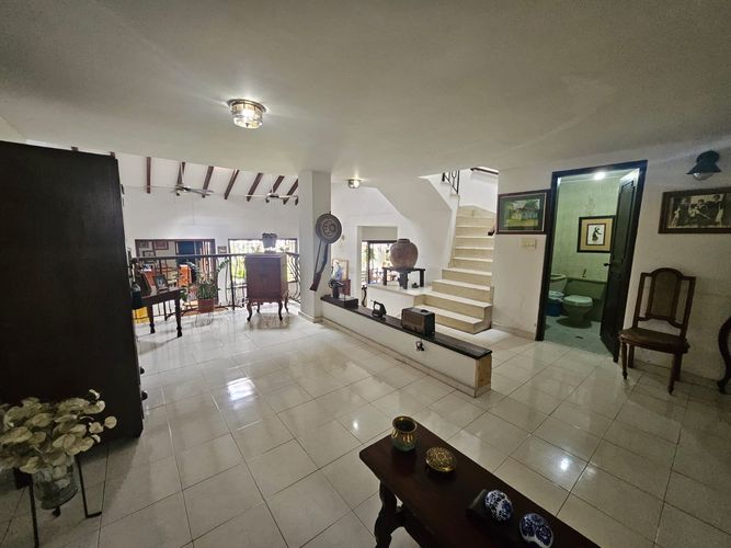 Casa de 4 alcobas en venta en Cristales, Cali, 312 m² · foto 4 de 23