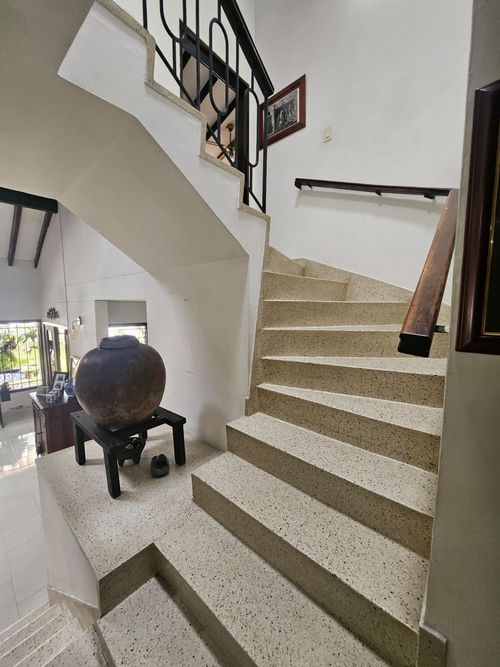 Casa de 4 alcobas en venta en Cristales, Cali, 312 m² · foto 5 de 23