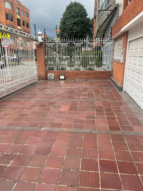 Casa de 4 alcobas en venta en Chicó Navarra, Bogotá, 619 m² · foto 6 de 24