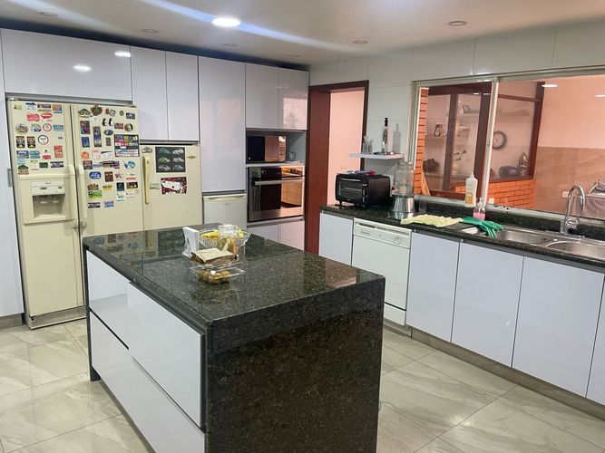 Casa de 4 alcobas en venta en Chicó Navarra, Bogotá, 619 m² · foto 16 de 24