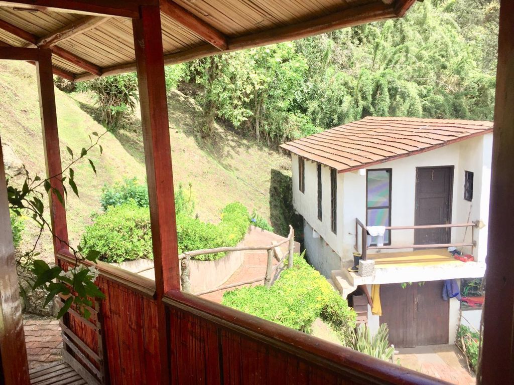 Casa en venta en El Libano, La Calera · foto 5 de 24