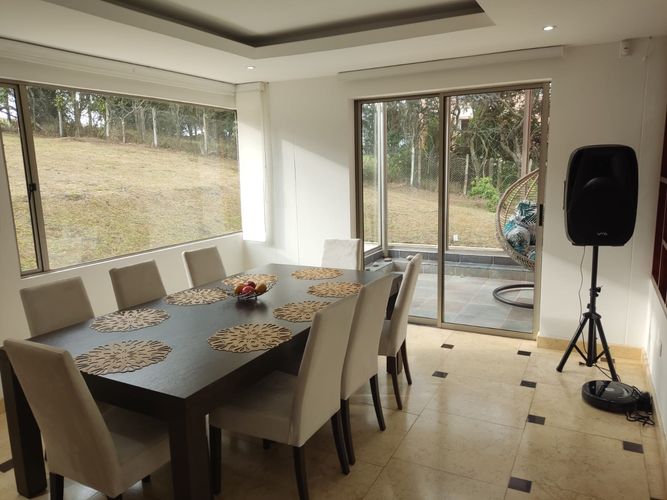 Casa de 6 alcobas en venta en Yerbabuena, Sopó, 700 m² · foto 8 de 24