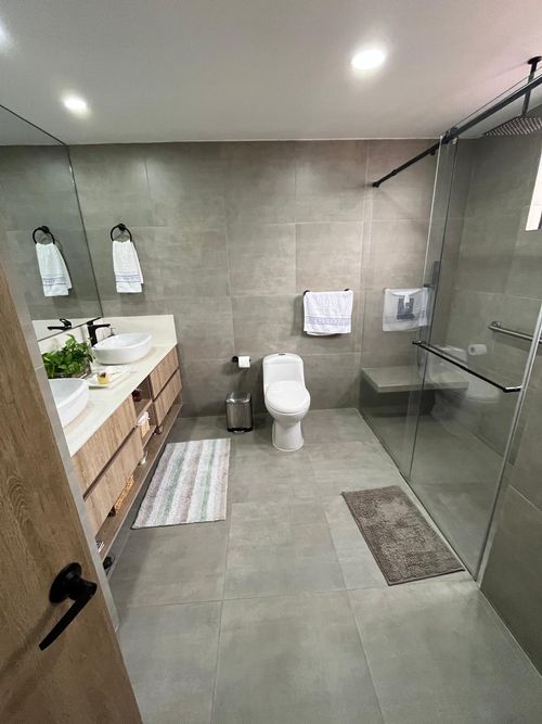Casa de 5 alcobas en venta en Urbanizacion El Rincon Del Lago, Bucaramanga, 300 m² · foto 6 de 24