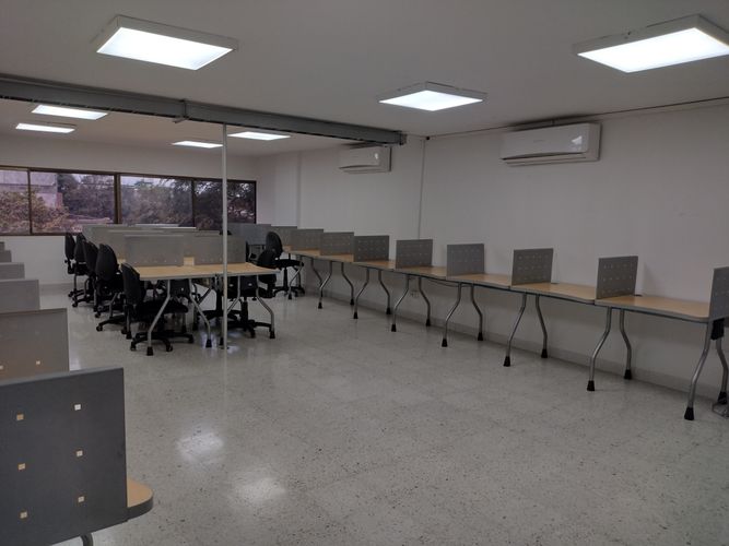 Oficina en arriendo en Versalles, Cali, 220 m² · foto 5 de 23