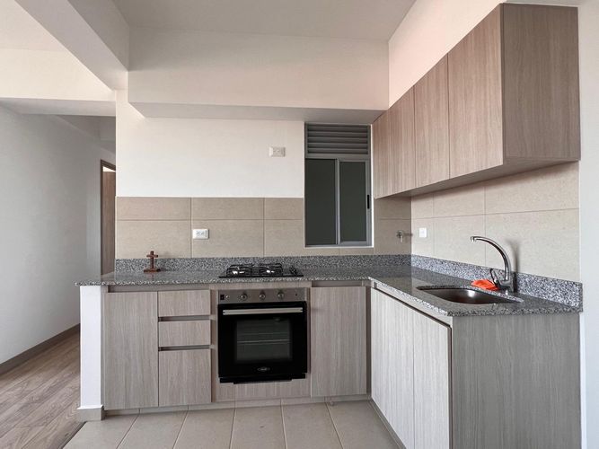 3BR Apartment in Santa ana (79 m²) - 4