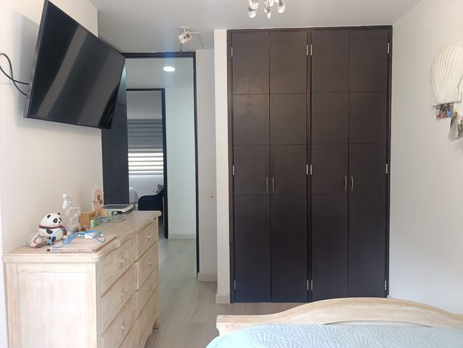 Apartamento de 3 alcobas en venta en El Poblado, Medellín, 127 m² · foto 13 de 19