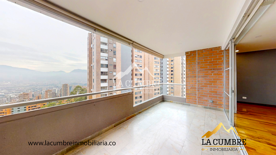 Apartamento de 3 alcobas en arriendo en La Calera, Medellín, 255 m² · foto 8 de 16