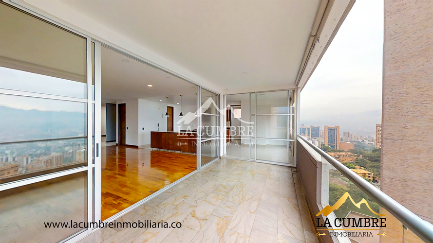 Apartamento de 3 alcobas en arriendo en La Calera, Medellín, 255 m² · foto 9 de 16