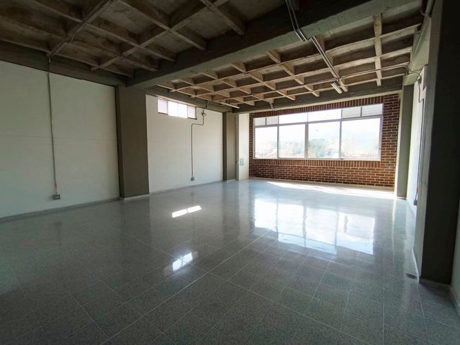 Bodega en arriendo en Belén, Medellín, 152 m² · foto 3 de 12