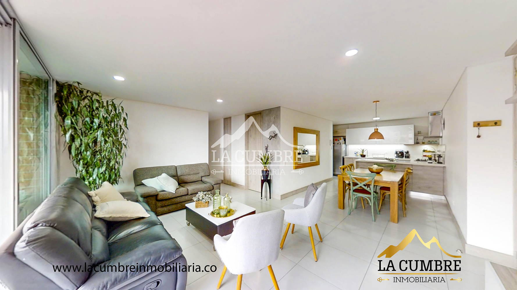 Apartamento en venta en Loma Del Chocho, Envigado · foto 2 de 16