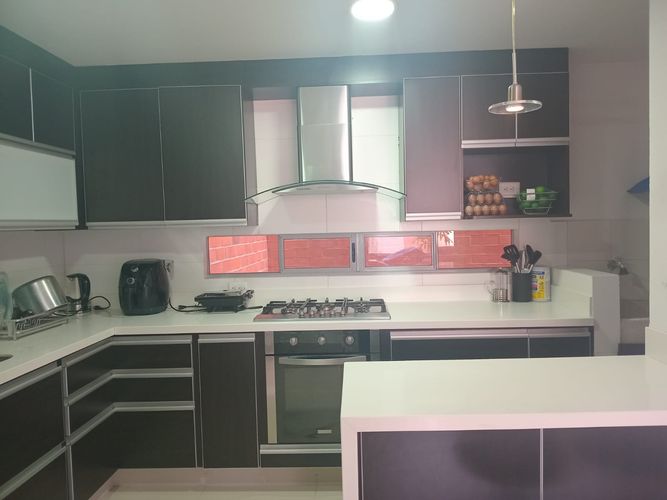 Apartamento de 3 alcobas en arriendo en Loma Del Esmeraldal, Envigado, 93 m² · foto 5 de 19